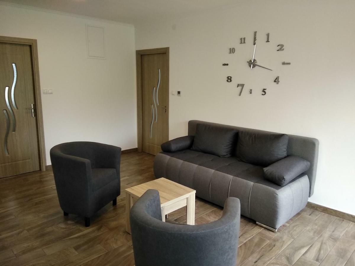 Aniko Apartmanhaz Balatonfoldvar Bagian luar foto